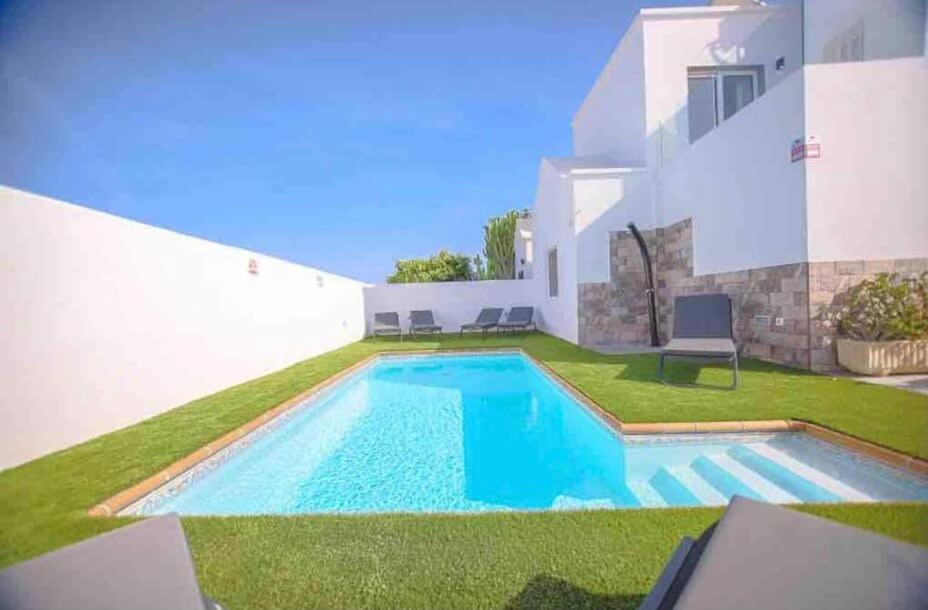 Renata With Private Heated Pool And Hot Tub Willa